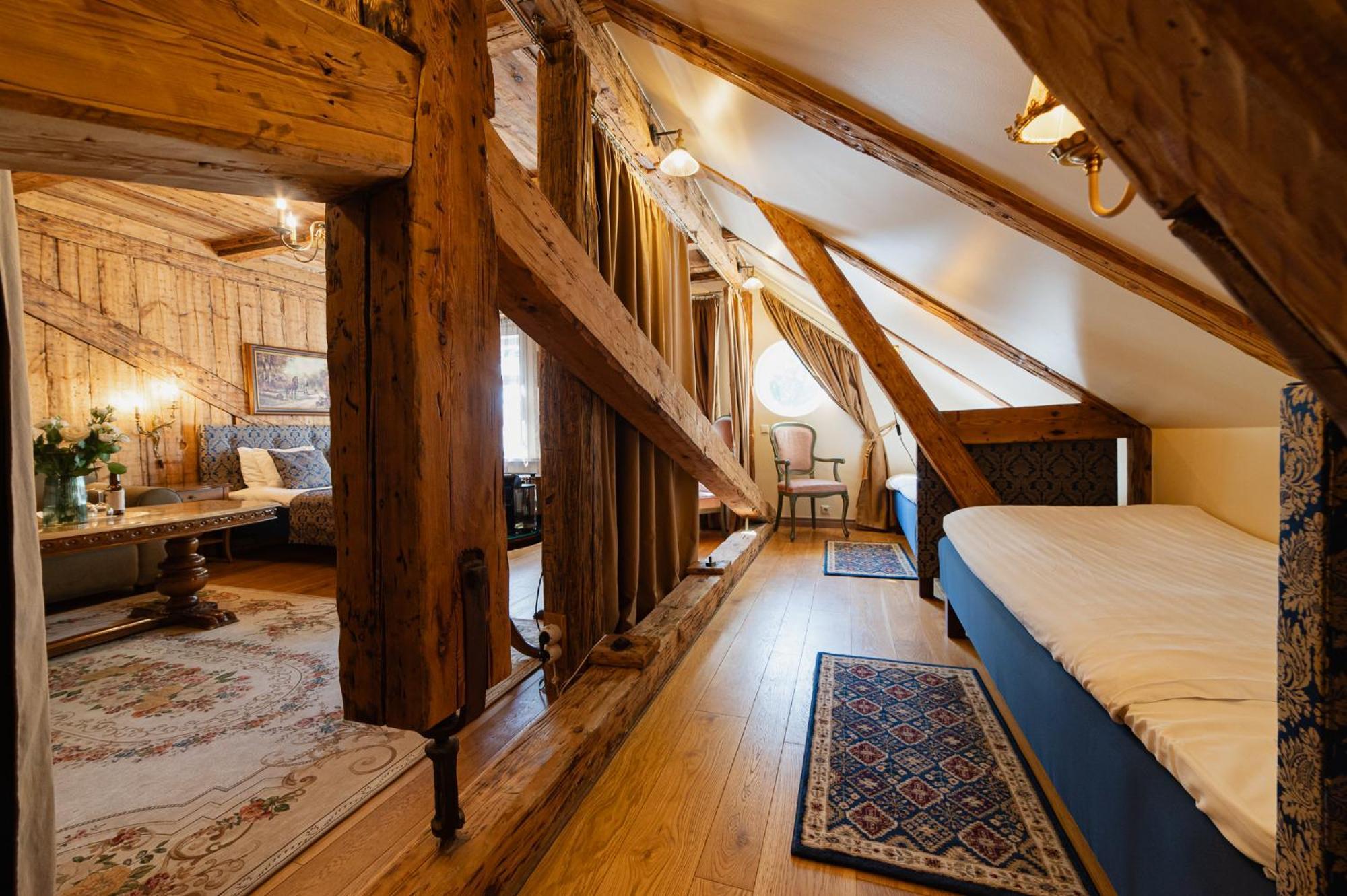 Boutique Hotel Virkas Muiza Kuldīga Esterno foto