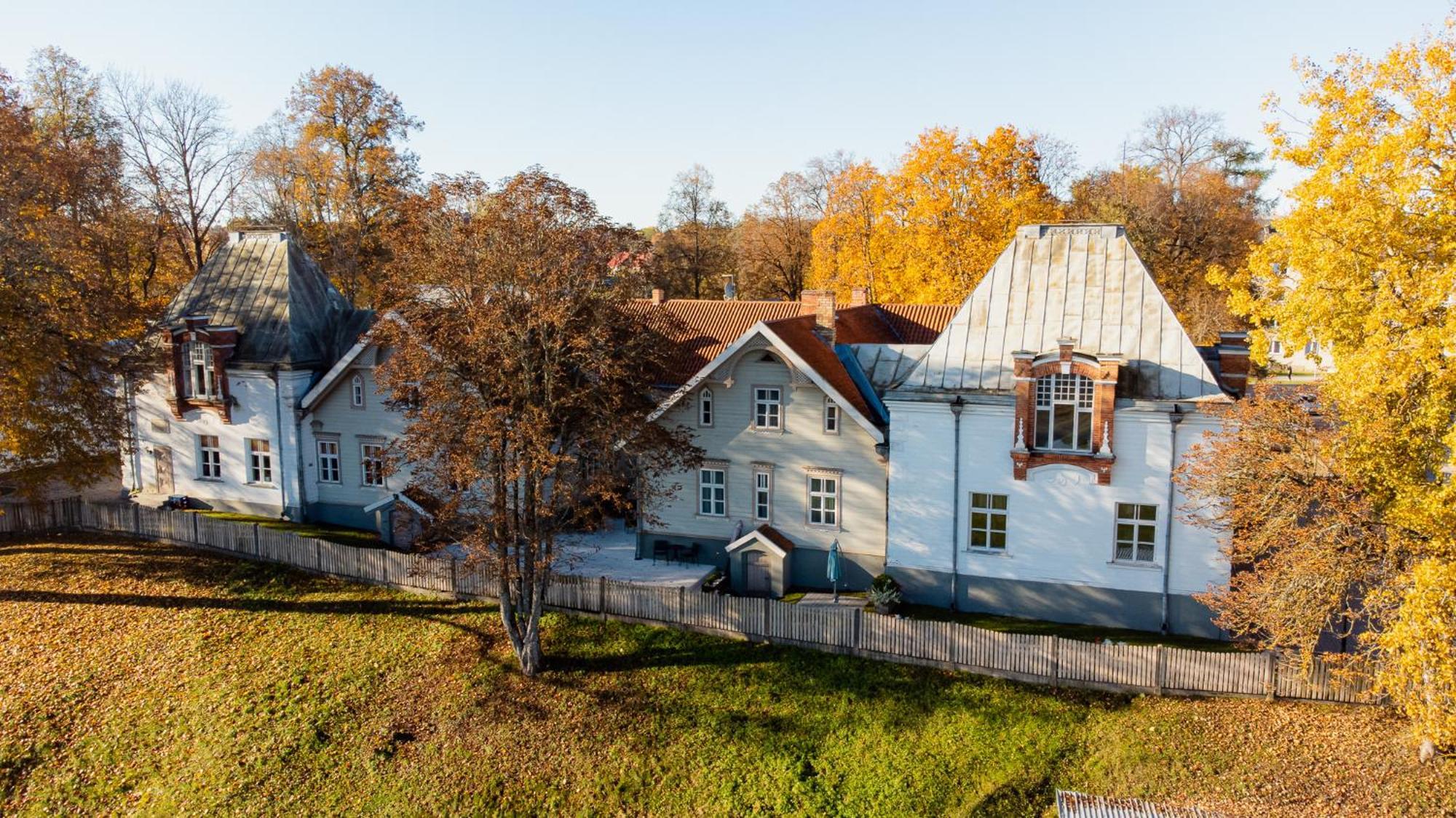 Boutique Hotel Virkas Muiza Kuldīga Esterno foto